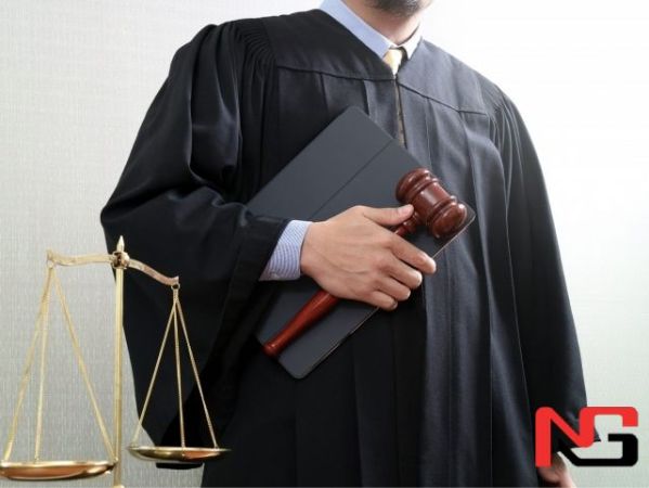 Самарқандда қонунни бузган 2 судья ишдан олинди