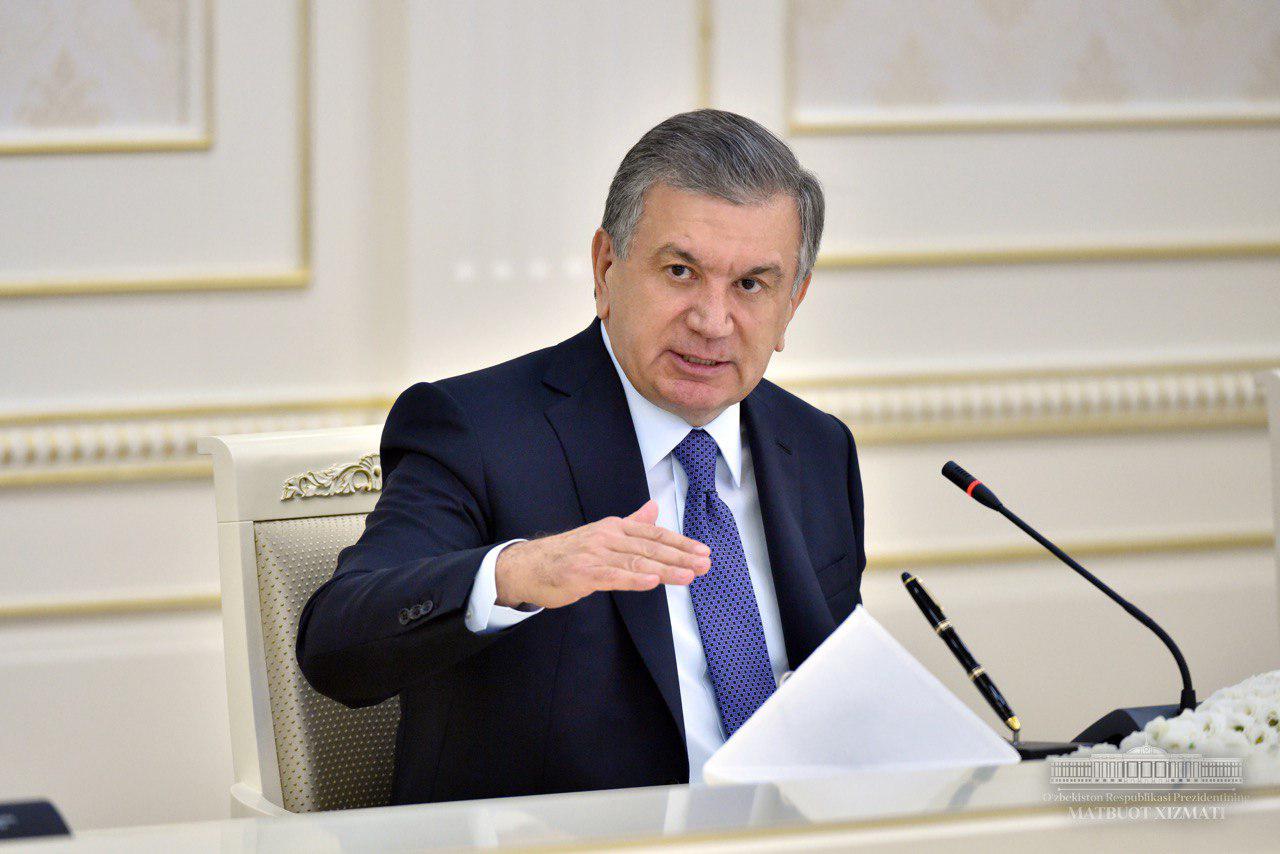 Президент Ҳукуматга коронавирус вакцинасини сотиб олишга кўрсатма берди