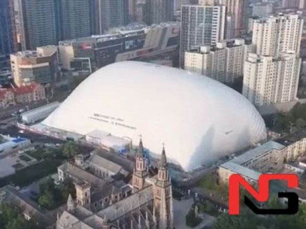 Хитойда қурилиш майдонидаги чангни бостириш учун ноодатий усул қўлланди