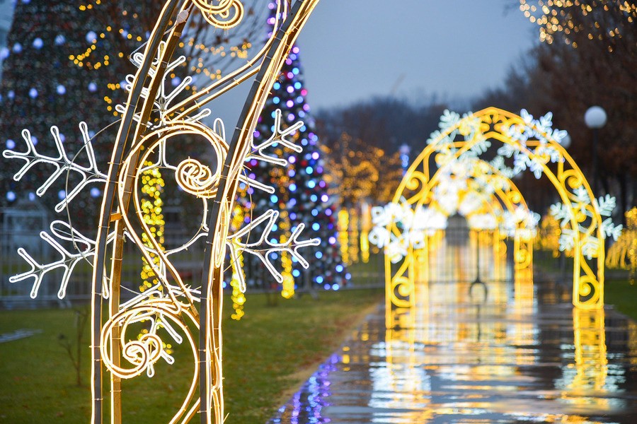 Янги йил байрамини нишонлаш бўйича тартиб эълон қилинди